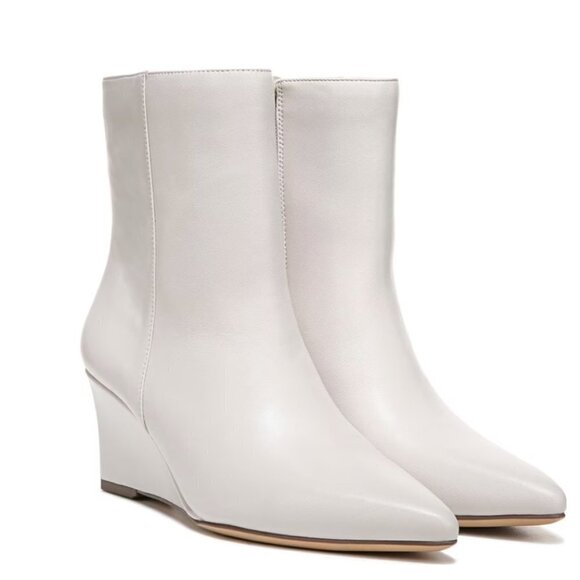 NATURALIZER Dario Wedge Booties (WIDE) - Picture 1 of 10